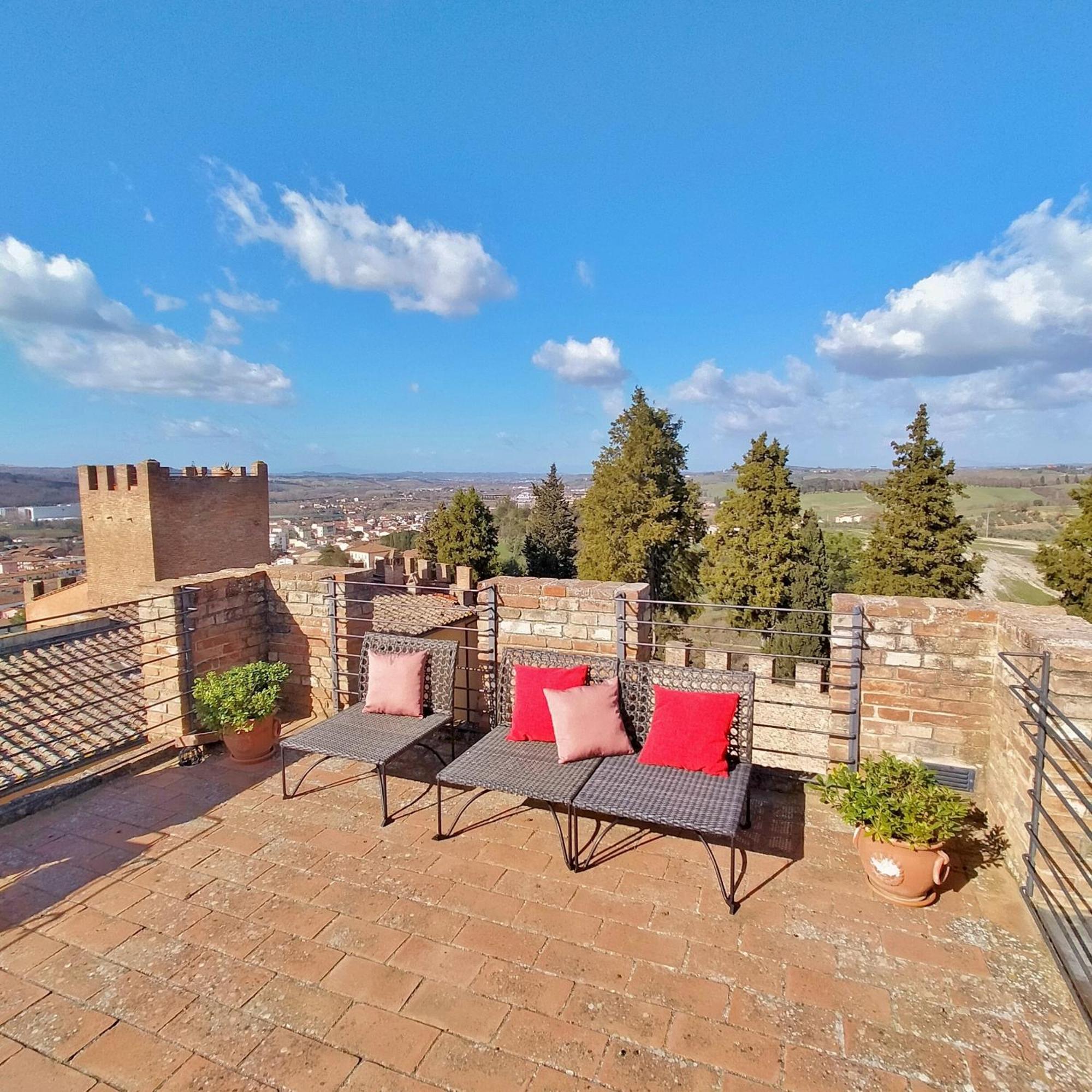 Palazzo Stiozzi Ridolfi Apartment Certaldo Exterior photo