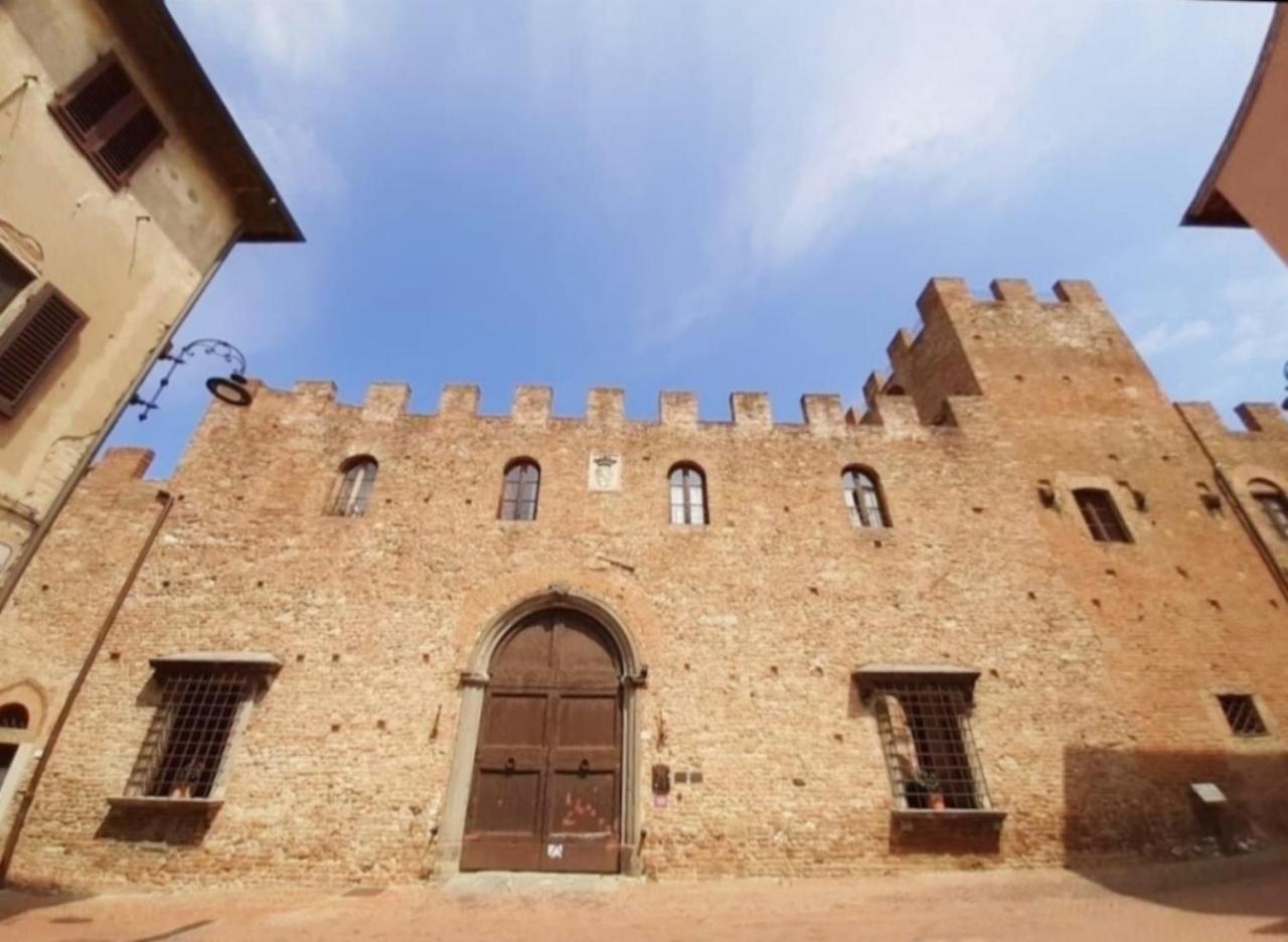 Palazzo Stiozzi Ridolfi Apartment Certaldo Exterior photo